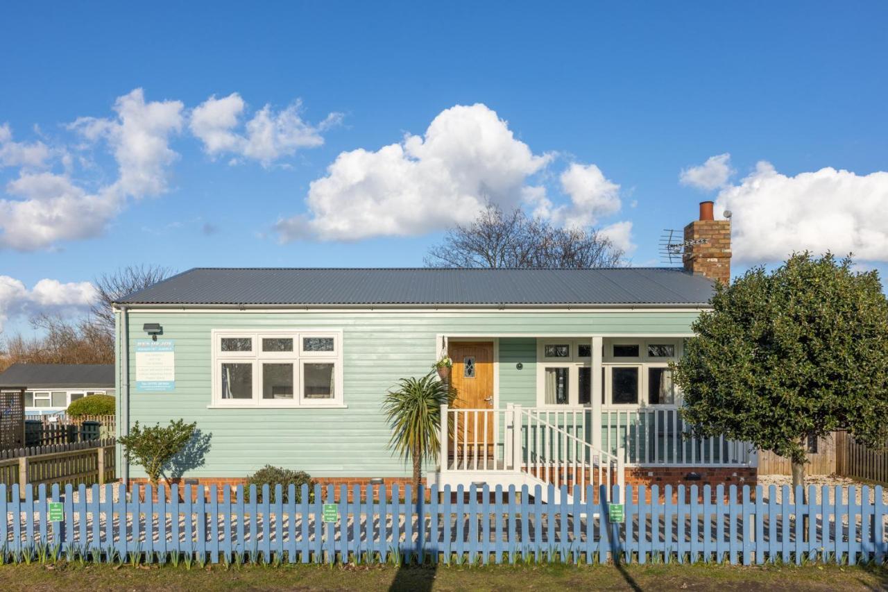 Den Of Joy Humberston Fitties Sleeps 6,Hot Tub,Log Burner Villa Cleethorpes Eksteriør billede